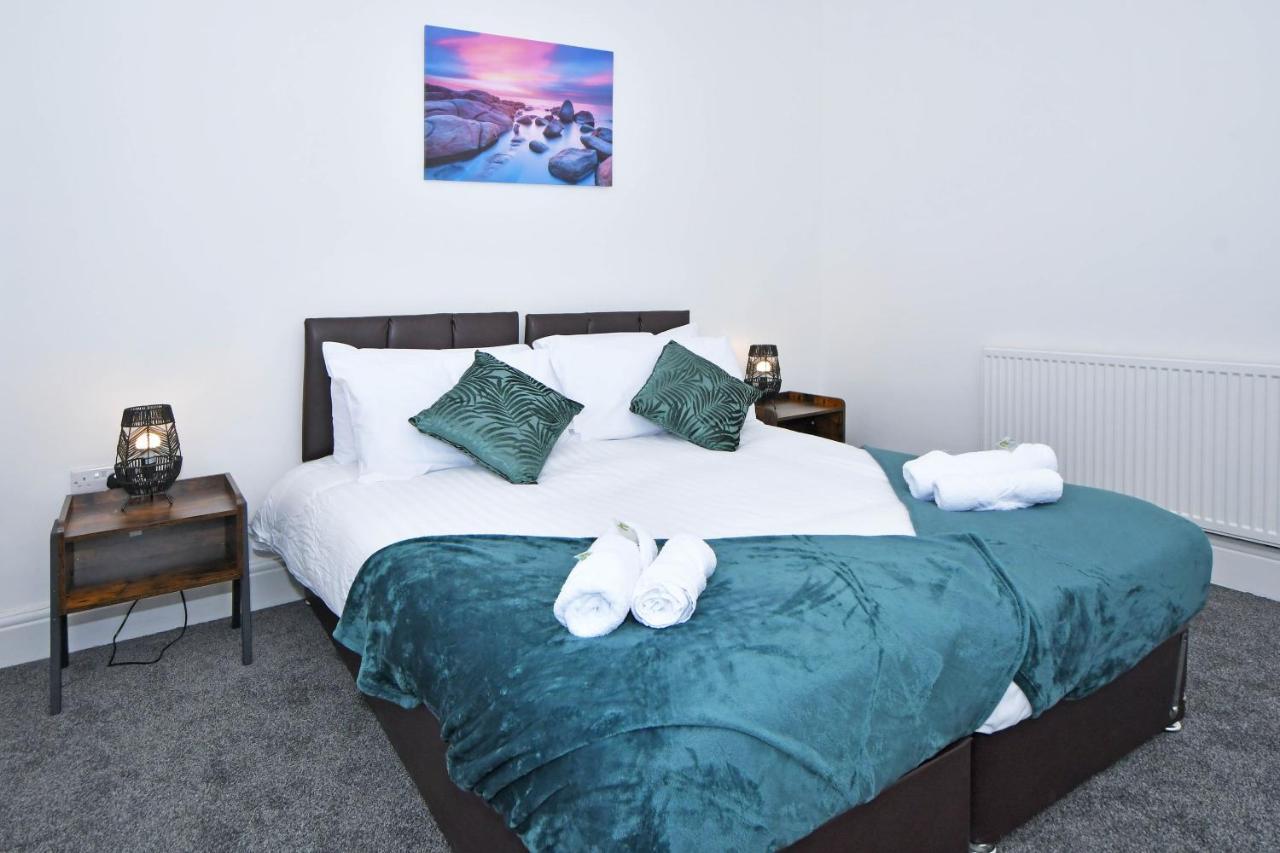 Vila Jane House, Superb 3 Bed House, Sleeps 6 Stoke-on-Trent Exteriér fotografie